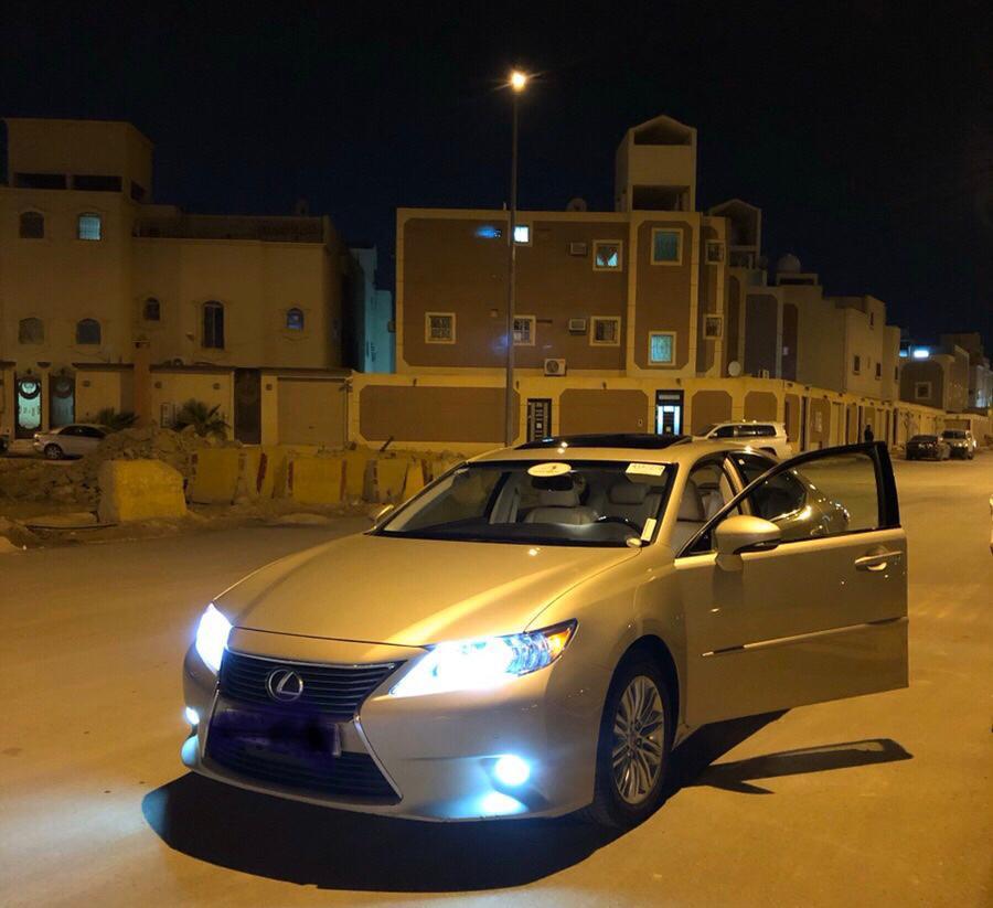 سيارة لكزس Es350 امريكي — صورة 3