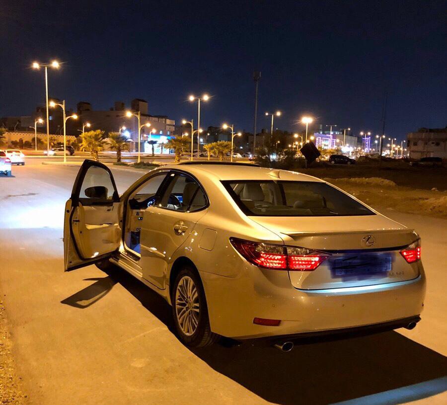 سيارة لكزس Es350 امريكي — صورة 1