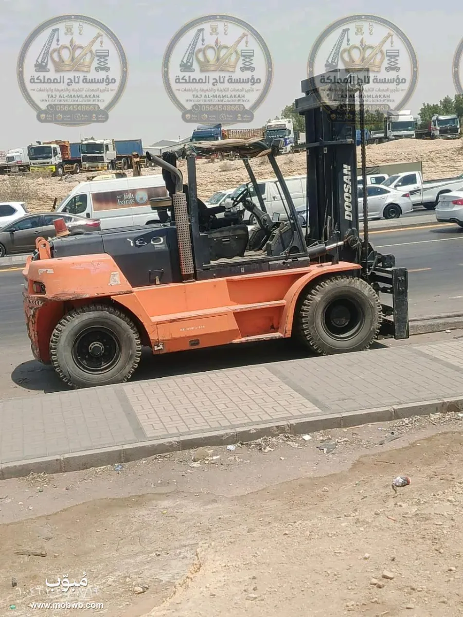 فوركلفت للإيجار الجبيل — صورة 1